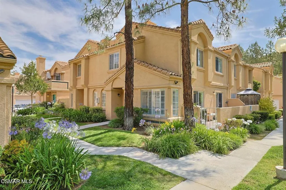 18742 Vista Del Canon #A Newhall, CA 91321