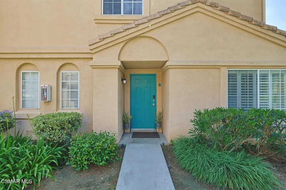 18742 Vista Del Canon #A Newhall, CA 91321