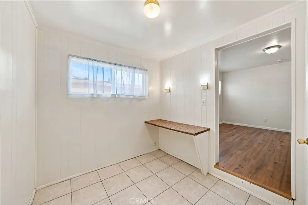 1921 Flora Needles, CA 92363