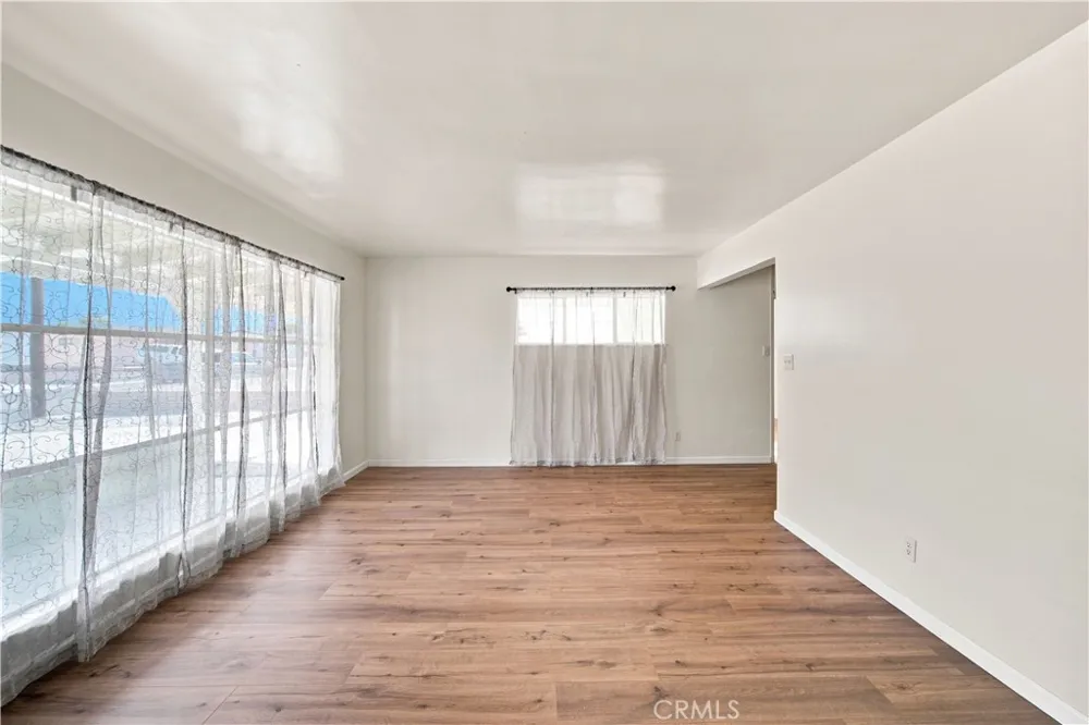 1921 Flora Needles, CA 92363