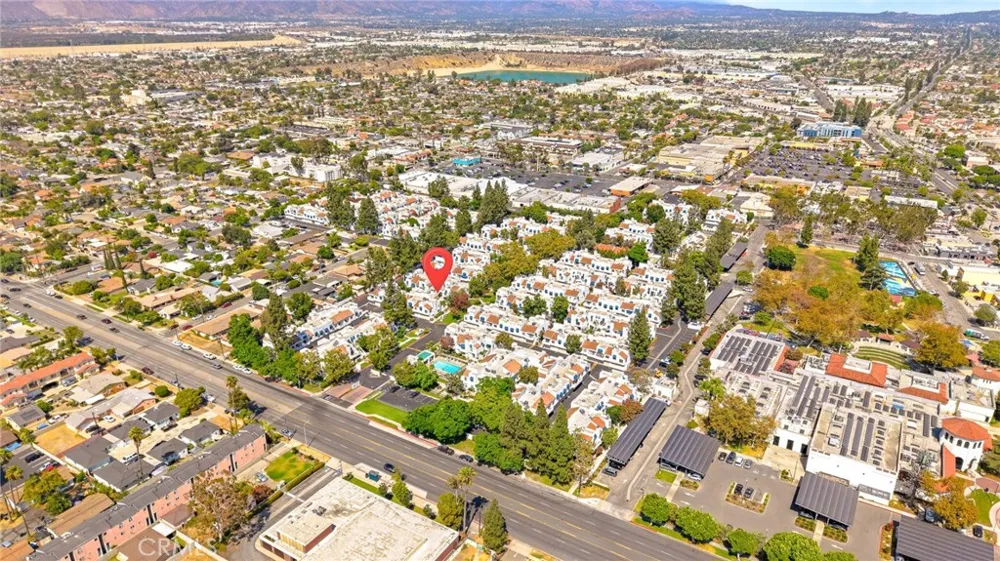 524 Park Shadow Court Baldwin Park, CA 91706