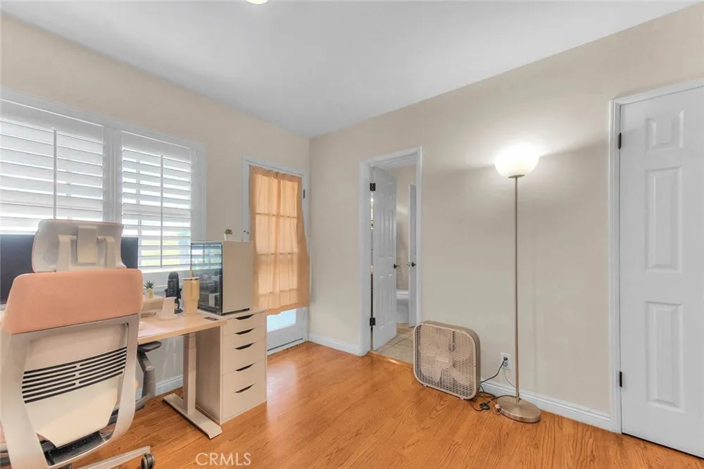564 Armel Covina, CA 91722