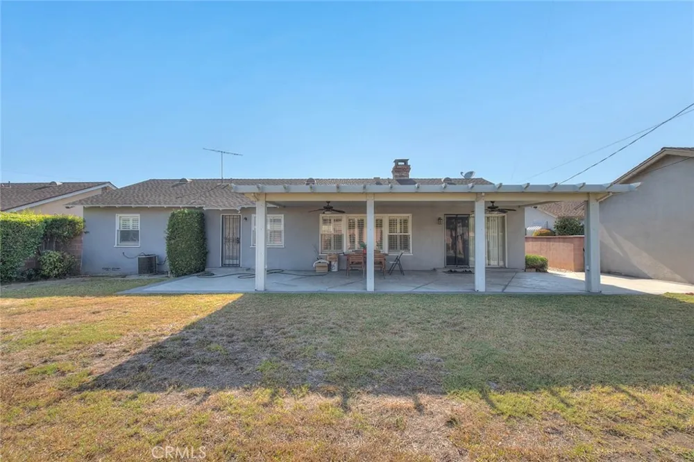 564 Armel Covina, CA 91722