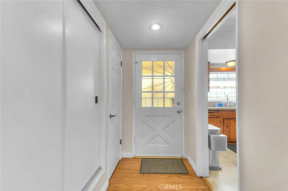564 Armel Covina, CA 91722