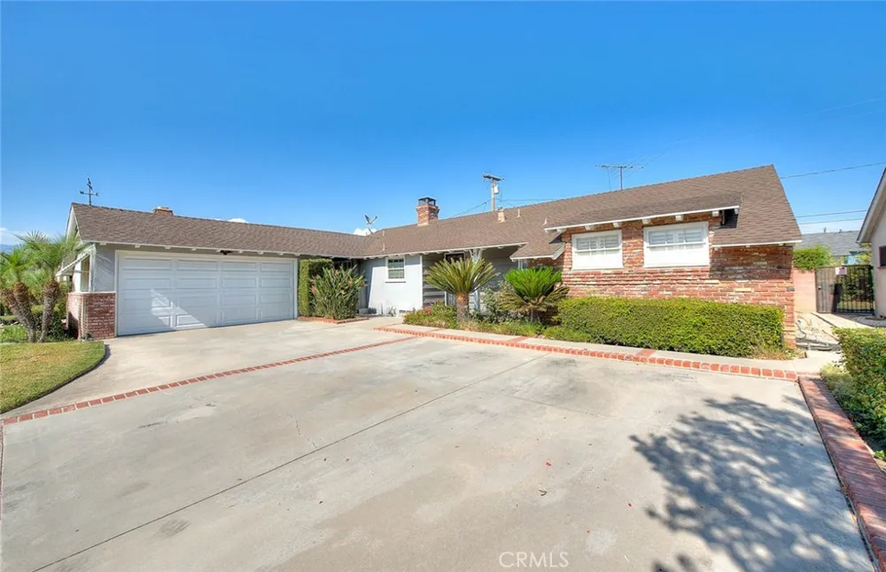 564 Armel Covina, CA 91722