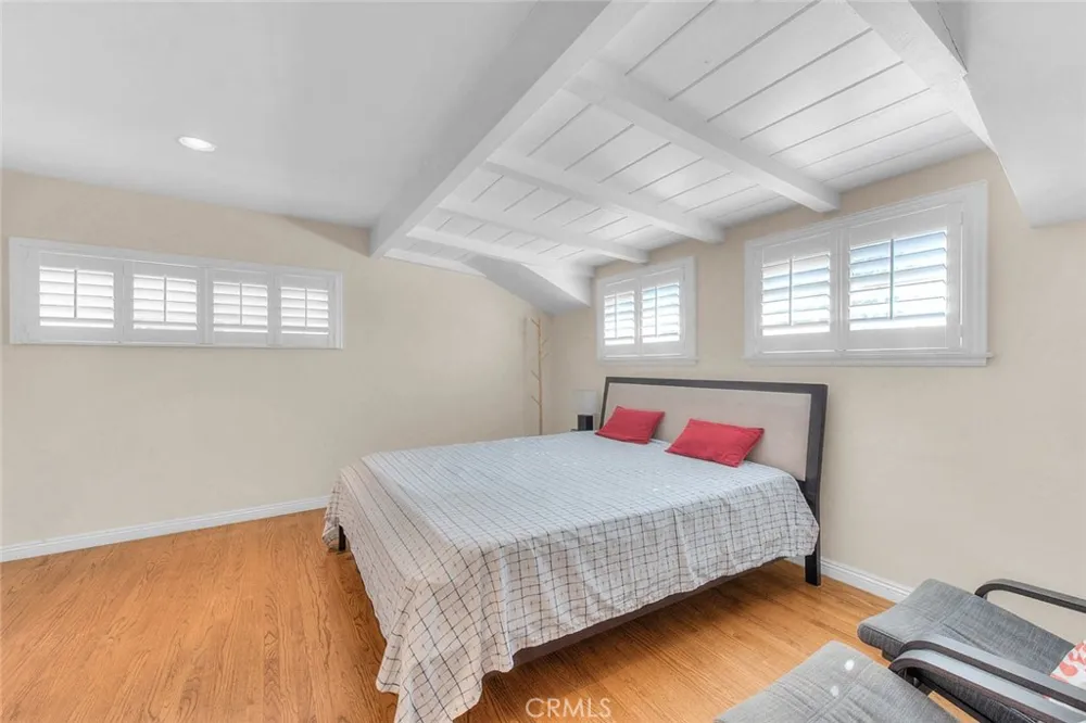 564 Armel Covina, CA 91722