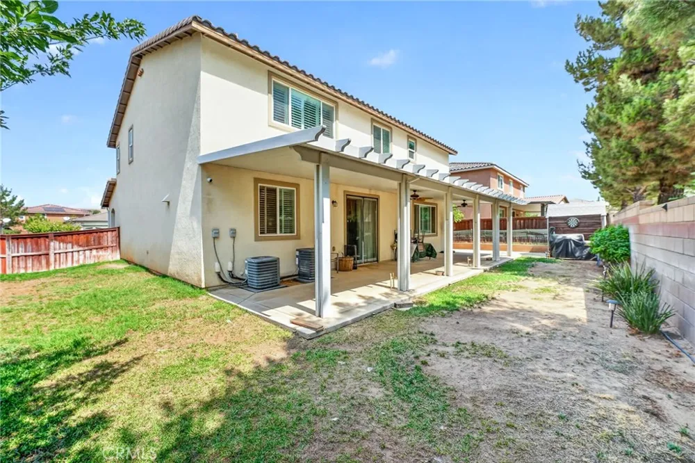 1216 Burgundy Rose Beaumont, CA 92223