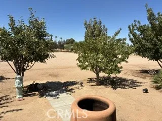 17952 Cherry Street Hesperia, CA 92345