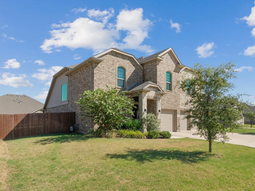 3455 Hidden Hollow Drive Grand Prairie, TX 76065