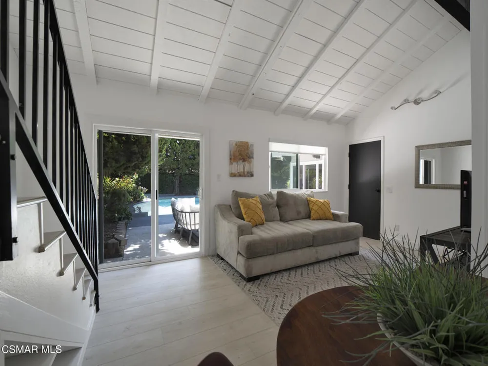2920 Salmon River Circle Westlake Village, CA 91362
