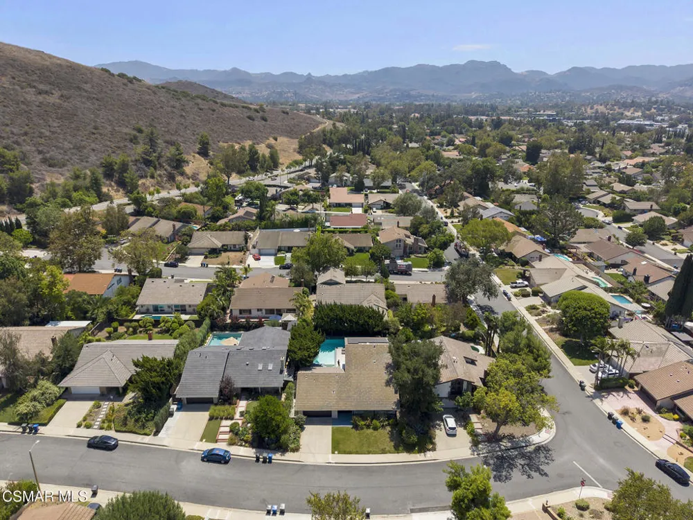 2920 Salmon River Circle Westlake Village, CA 91362