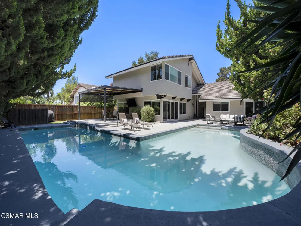 2920 Salmon River Circle Westlake Village, CA 91362