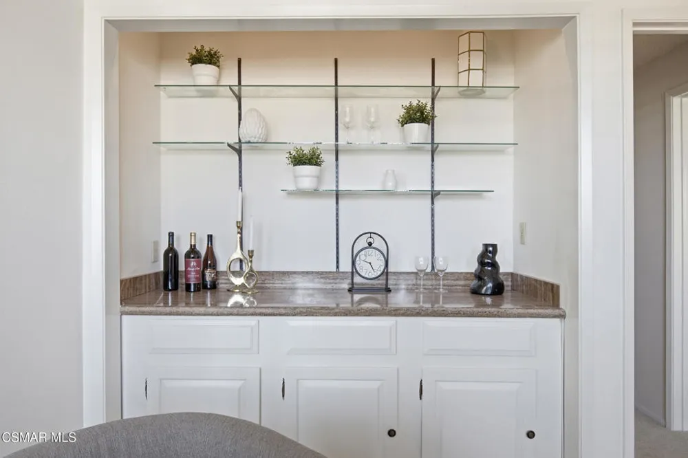 10650 Holman Avenue #202 Los Angeles, CA 90024