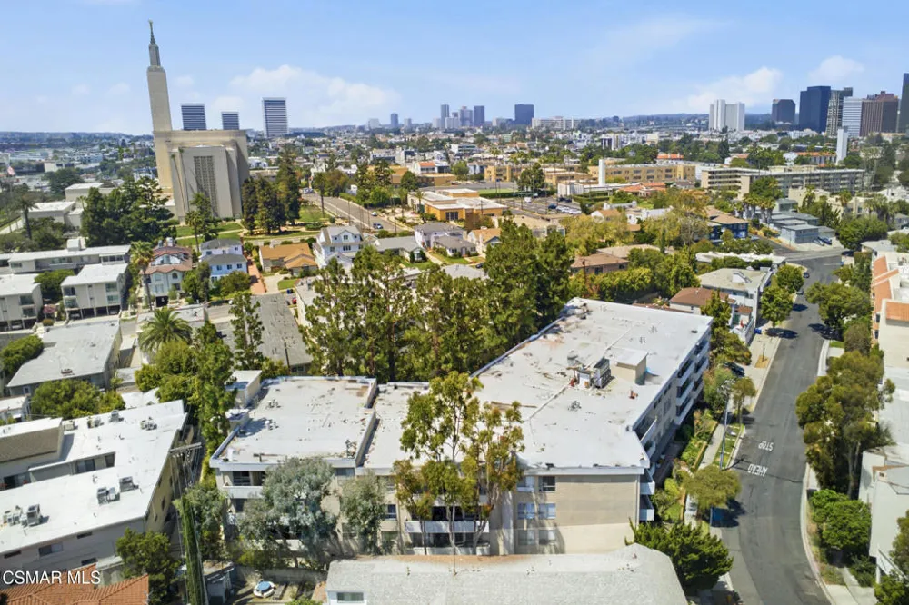10650 Holman Avenue #202 Los Angeles, CA 90024