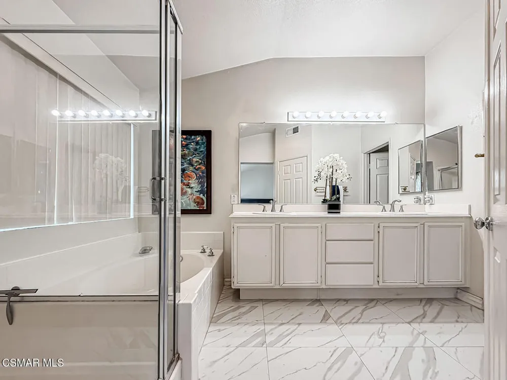 2710 Titania Place Simi Valley, CA 93063