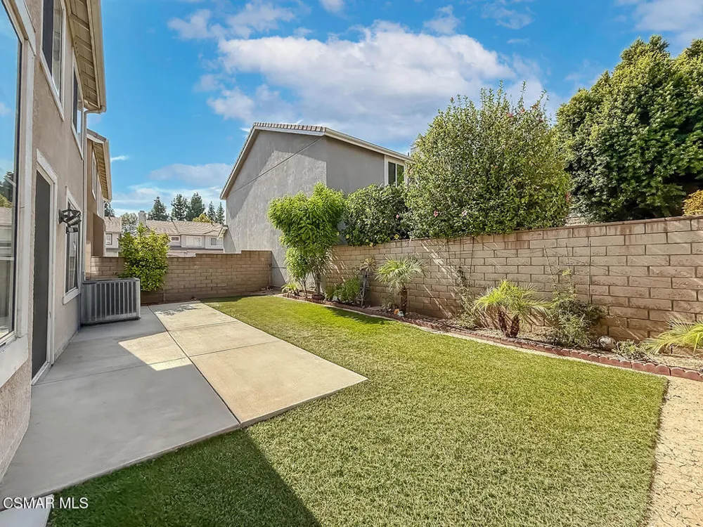 2710 Titania Place Simi Valley, CA 93063