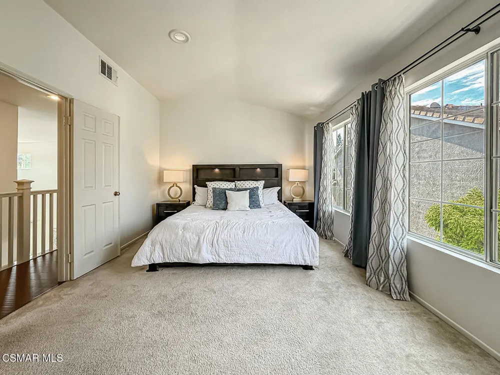 2710 Titania Place Simi Valley, CA 93063