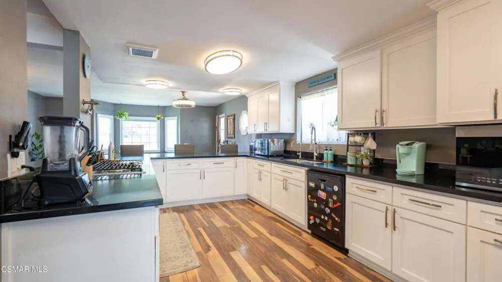 7523 Drummond Avenue Highland, CA 92346