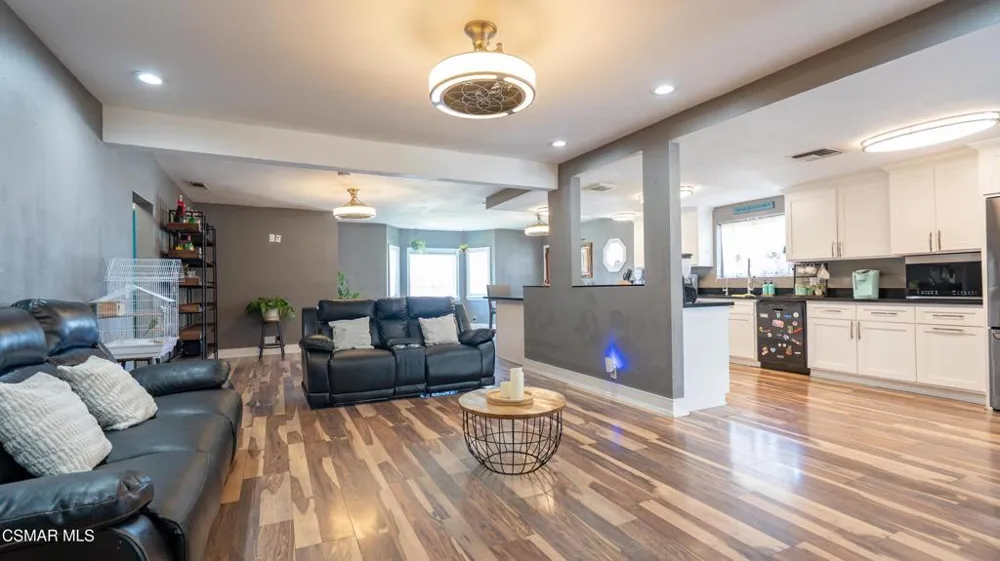 7523 Drummond Avenue Highland, CA 92346