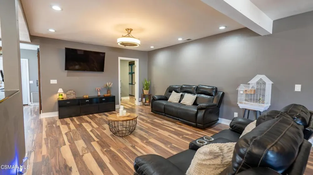 7523 Drummond Avenue Highland, CA 92346