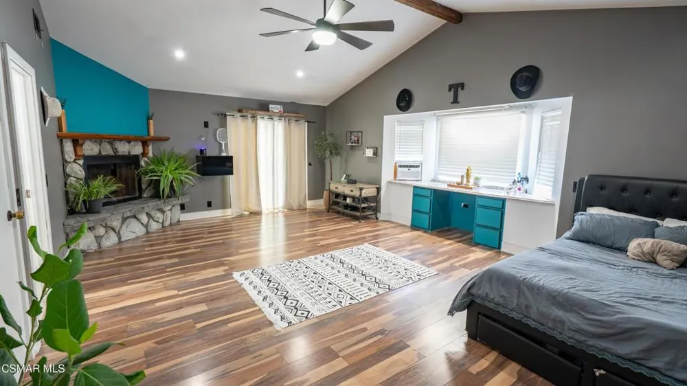 7523 Drummond Avenue Highland, CA 92346
