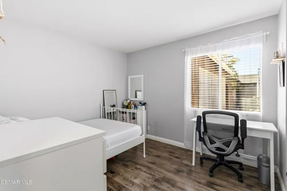 960 Ventura Avenue Simi Valley, CA 93065