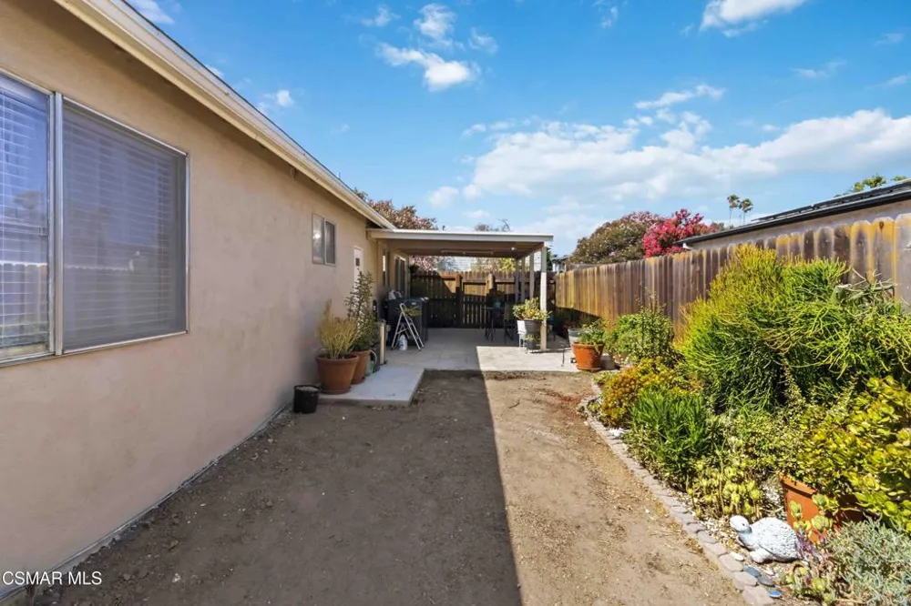 960 Ventura Avenue Simi Valley, CA 93065
