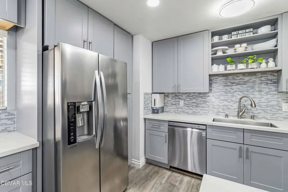 960 Ventura Avenue Simi Valley, CA 93065