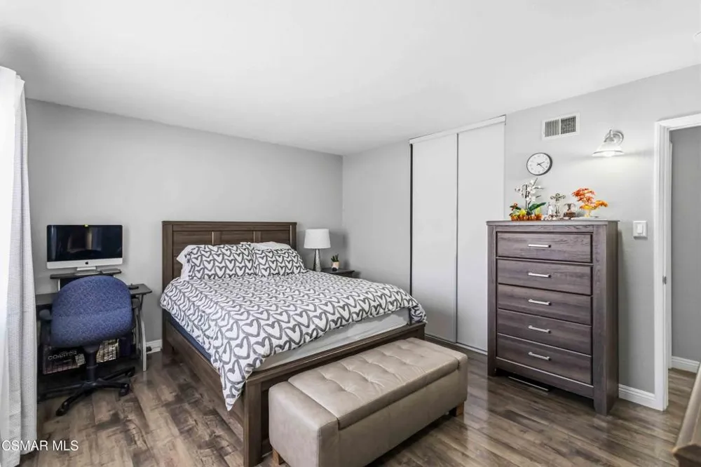 960 Ventura Avenue Simi Valley, CA 93065