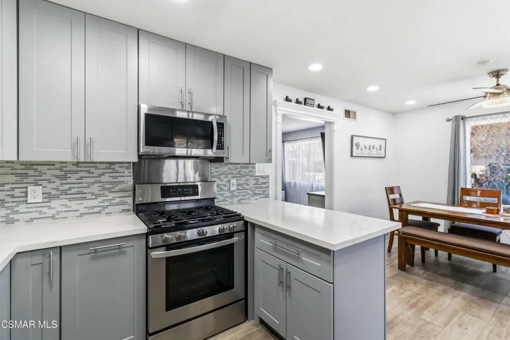 960 Ventura Avenue Simi Valley, CA 93065