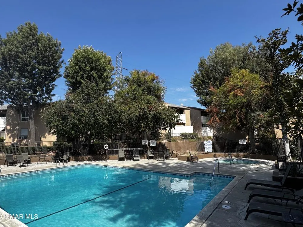 10331 Lindley Avenue #132 Porter Ranch, CA 91326
