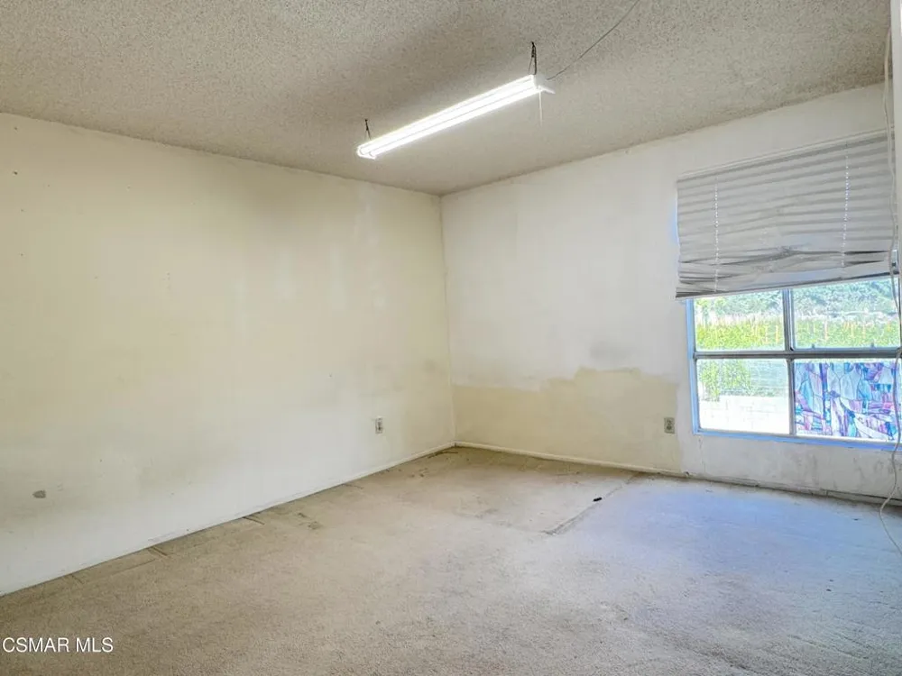10331 Lindley Avenue #132 Porter Ranch, CA 91326