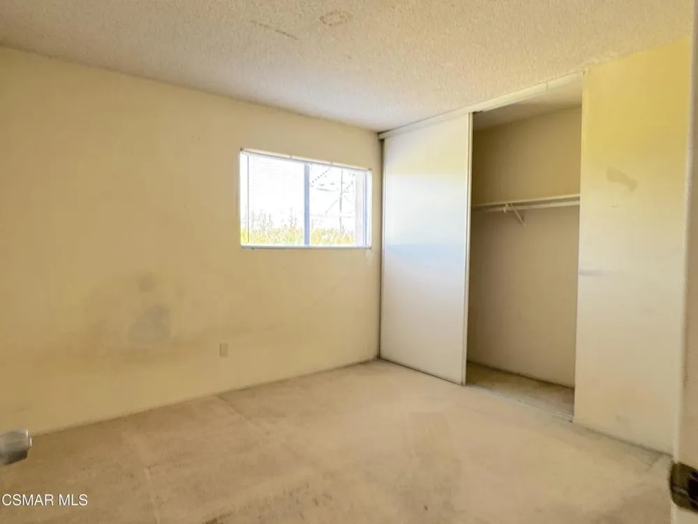 10331 Lindley Avenue #132 Porter Ranch, CA 91326