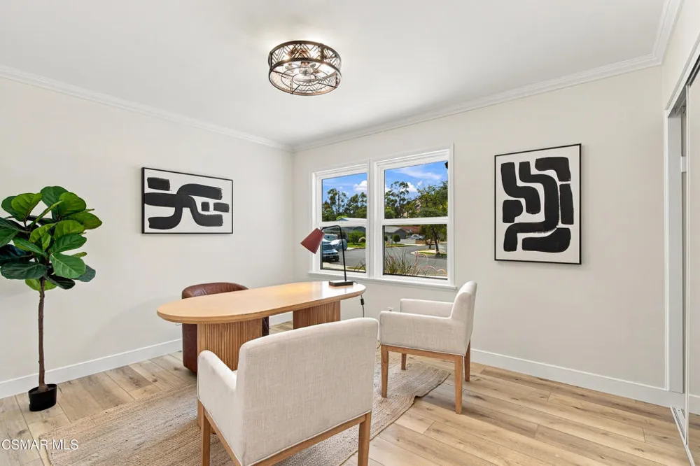 8326 Fable Avenue West Hills, CA 91304
