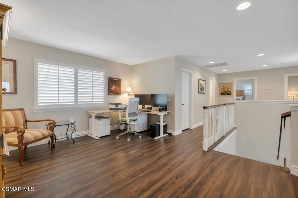 2885 Blazing Star Drive Thousand Oaks, CA 91362