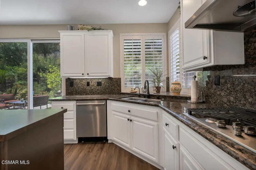 2885 Blazing Star Drive Thousand Oaks, CA 91362