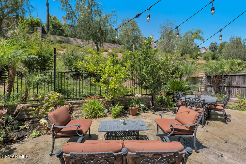 2885 Blazing Star Drive Thousand Oaks, CA 91362