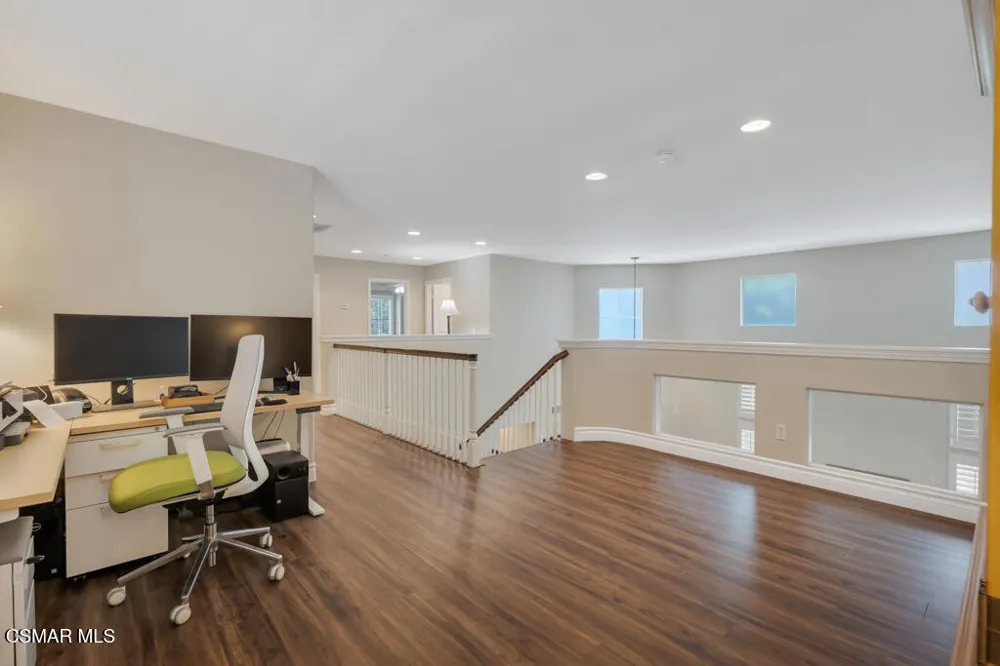 2885 Blazing Star Drive Thousand Oaks, CA 91362