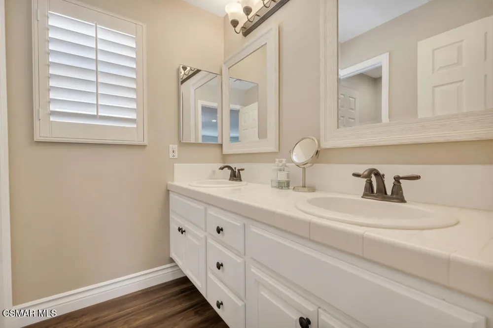 2885 Blazing Star Drive Thousand Oaks, CA 91362