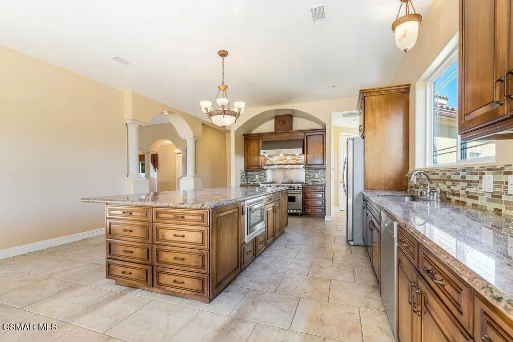 798 S Ventura Street Fillmore, CA 93015