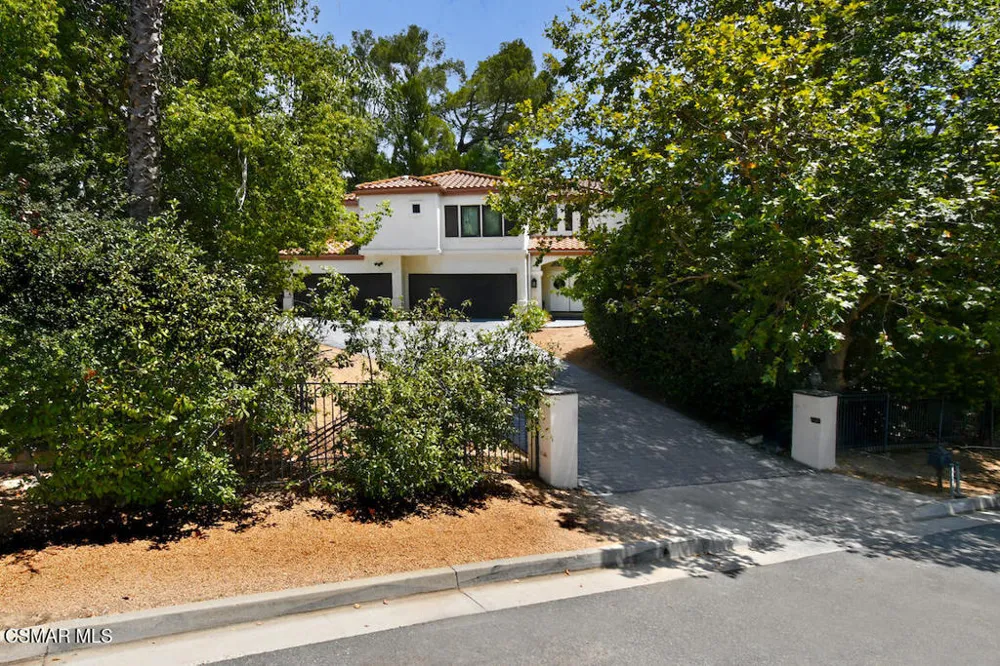 5536 Easterly Road Agoura Hills, CA 91301