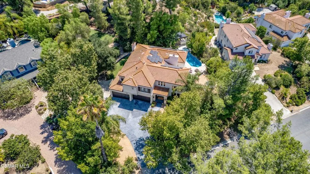5536 Easterly Road Agoura Hills, CA 91301