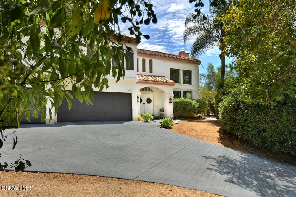 5536 Easterly Road Agoura Hills, CA 91301
