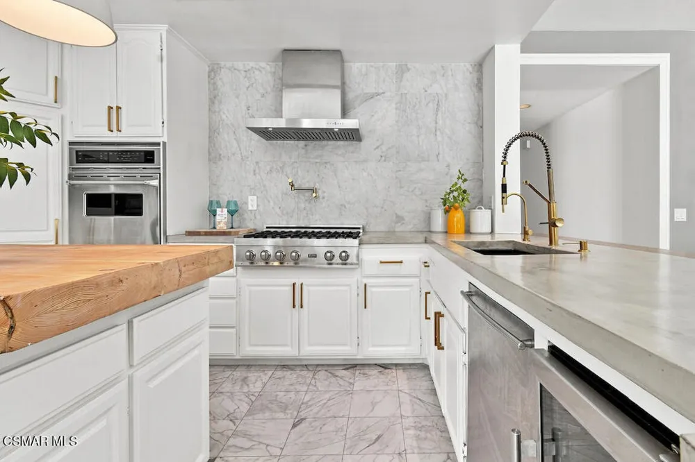 5536 Easterly Road Agoura Hills, CA 91301