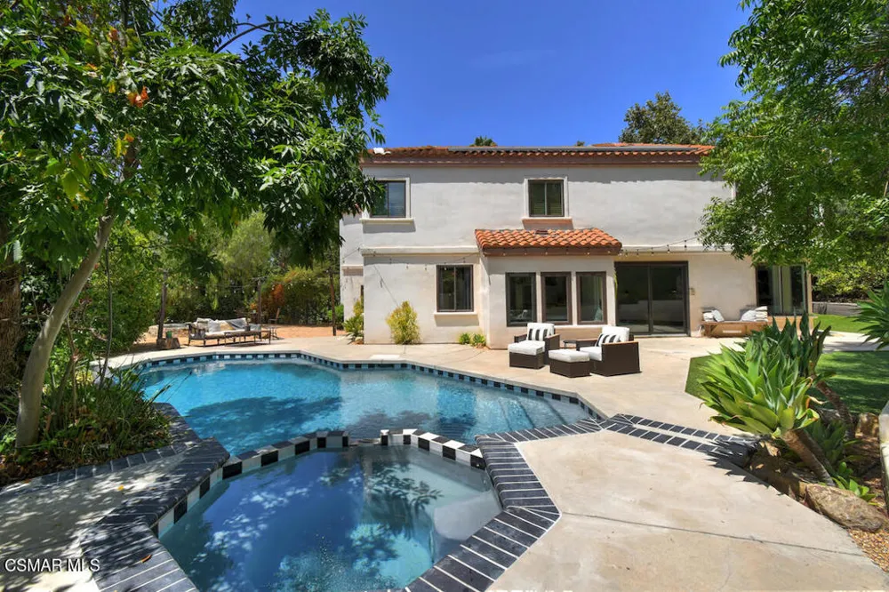 5536 Easterly Road Agoura Hills, CA 91301