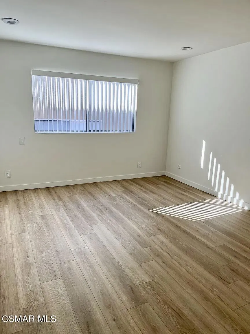 5400 Newcastle Avenue #68 Encino, CA 91316