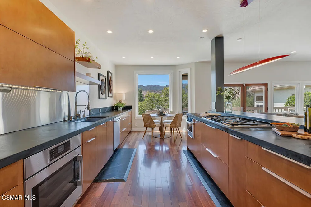 32146 Canyon Ridge Drive Westlake Village, CA 91361