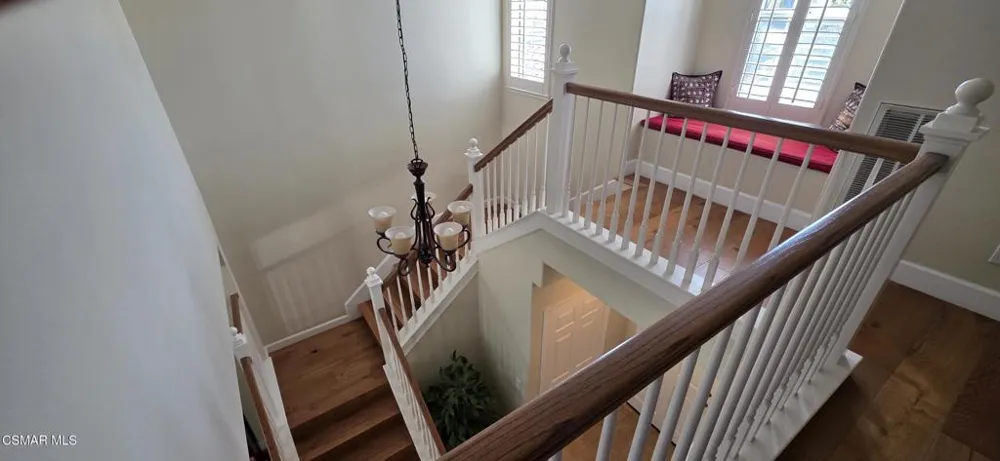 2792 Sandhurst Avenue Thousand Oaks, CA 91362