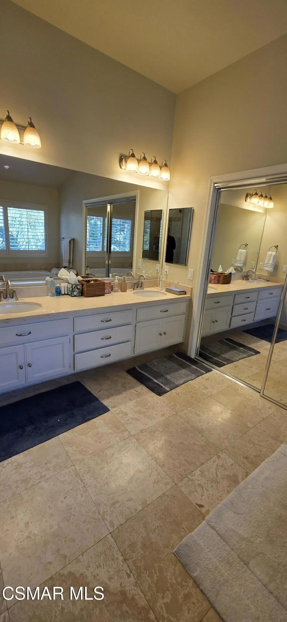 2792 Sandhurst Avenue Thousand Oaks, CA 91362