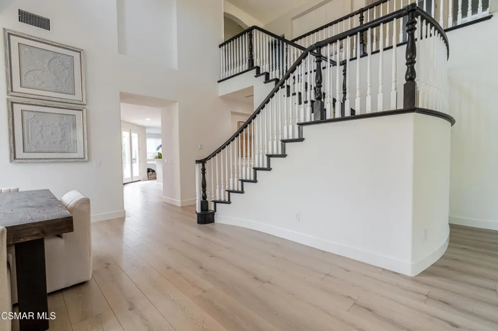 5314 Via Dolores Newbury Park, CA 91320